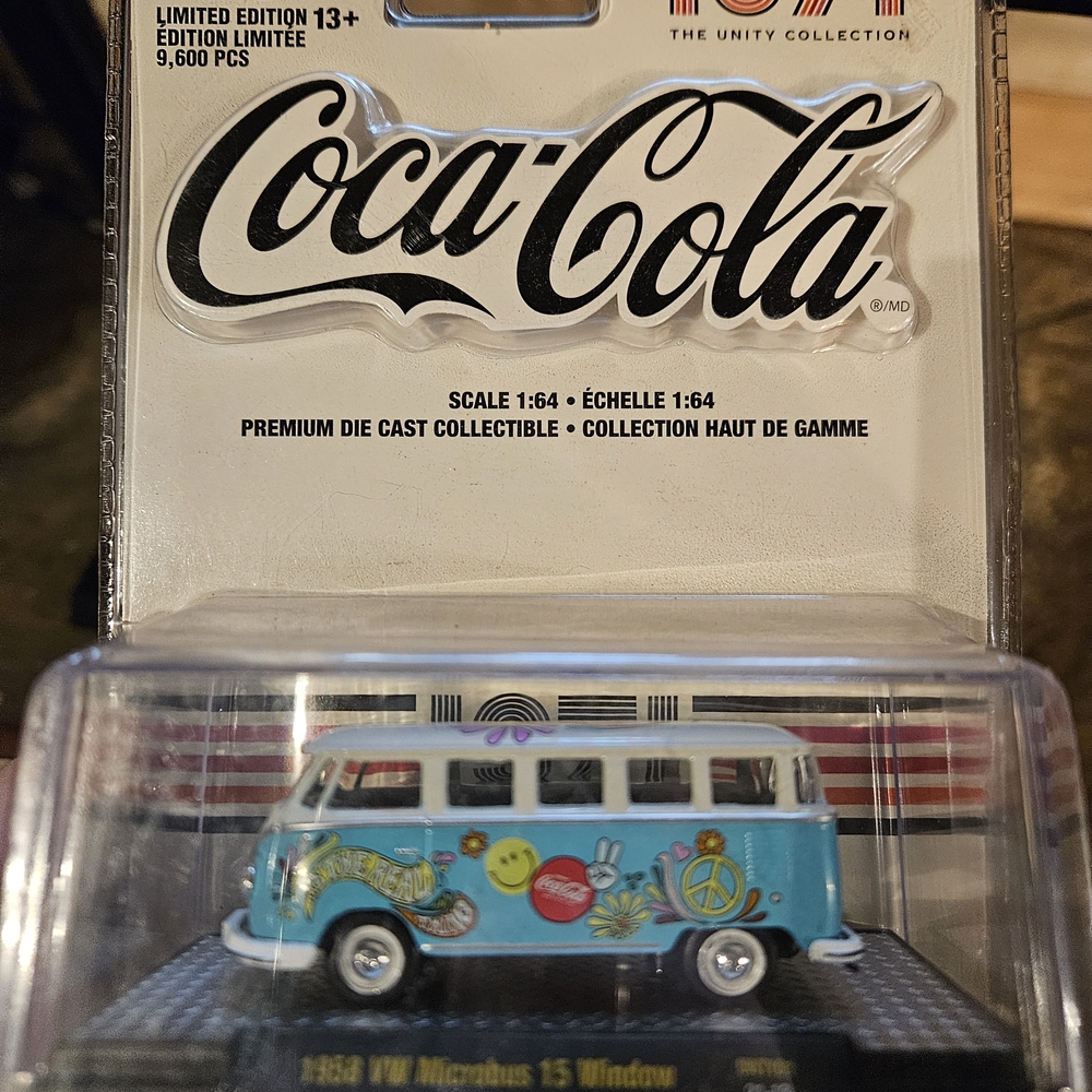 Coca-Cola VW Microbus Die-Cast Model